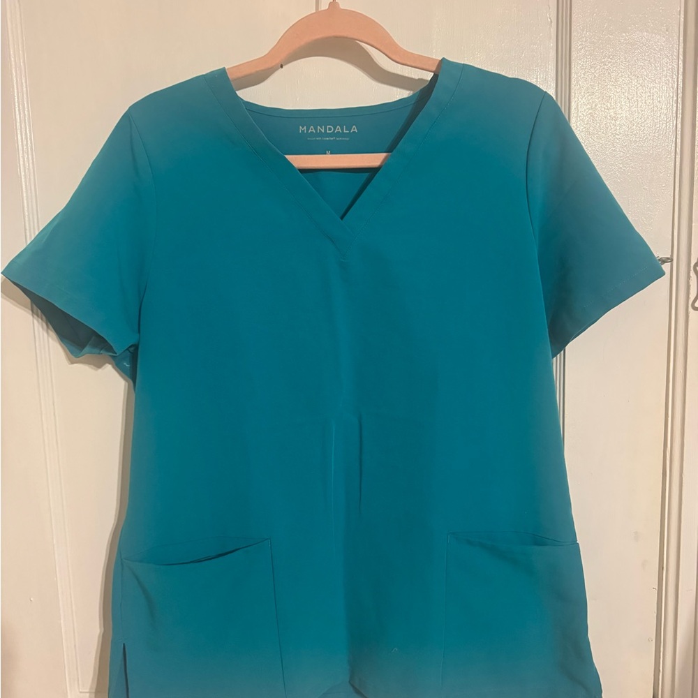 Mandala Women's Scrub Top and Jogger Bottoms